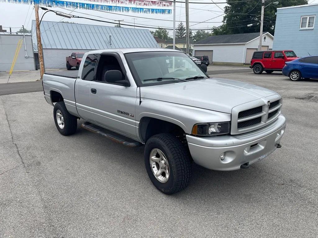 dodge ram pickup 2001 3B7HF13Z61G789611 image dodge ram pickup 2001 3B7HF13Z61G789611 image